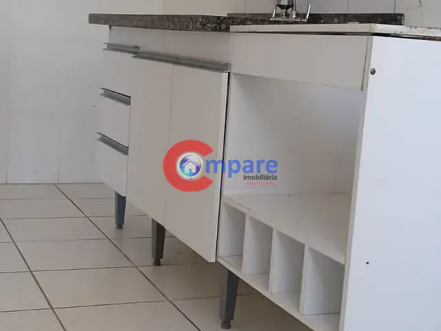 Apartamento 2 quartos e 1 banheiro, à venda, no bairro Jardim Guilhermino em Guarulhos