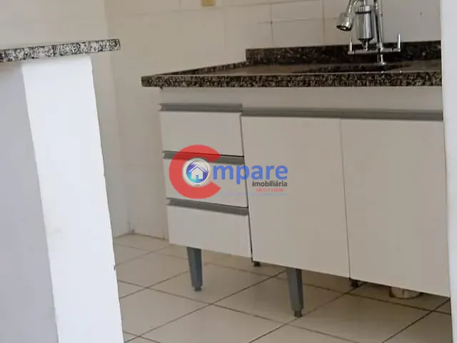 Apartamento 2 quartos e 1 banheiro, à venda, no bairro Jardim Guilhermino em Guarulhos