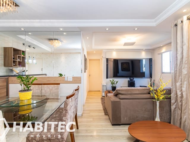 Apartamento 2 quartos e 2 banheiros, à venda, no bairro Guaíra em Curitiba
