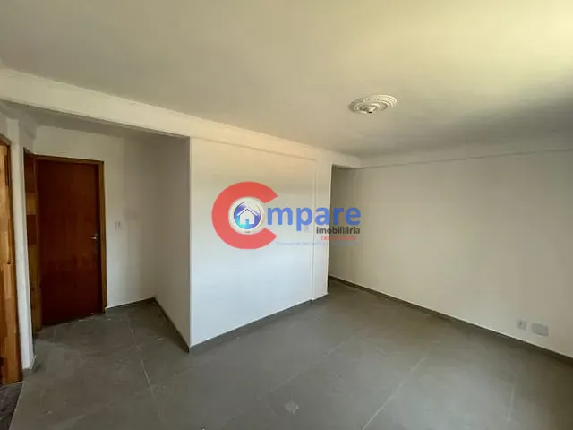 Apartamento 2 quartos e 1 banheiro, para alugar, no bairro Parque Residencial Vila União em Campinas
