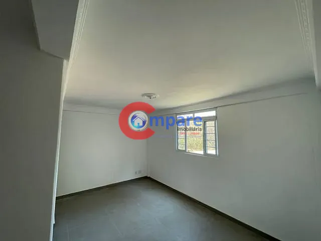 Apartamento 2 quartos e 1 banheiro, para alugar, no bairro Parque Residencial Vila União em Campinas