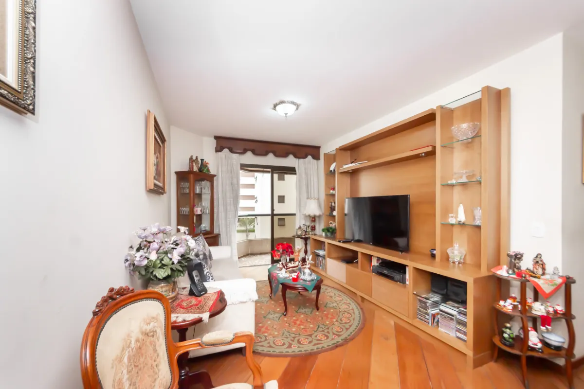 Apartamento para venda em Higienópolis com 3 quartos, sendo 1 suíte, 123m²