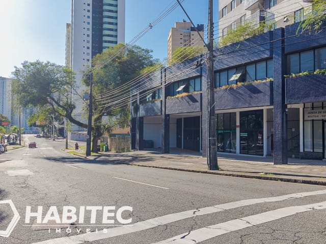 Apartamento 3 quartos e 2 banheiros, à venda, no bairro Cristo Rei em Curitiba