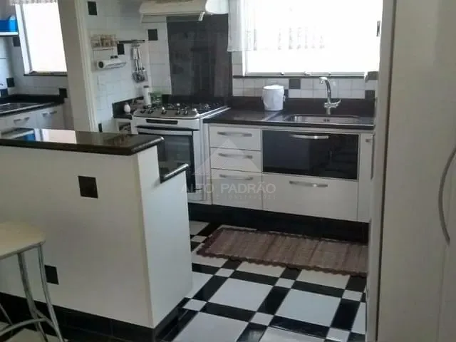 Apartamento 3 quartos e 3 banheiros, à venda, no bairro Jardim Pedroso em Mauá