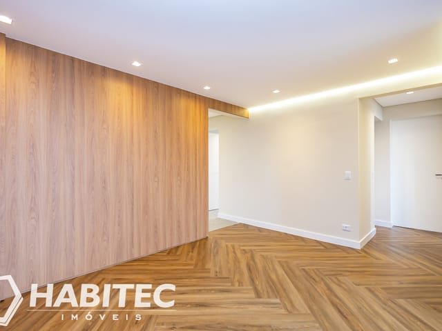 Apartamento 2 quartos e 2 banheiros, à venda, no bairro Alto da Rua XV em Curitiba