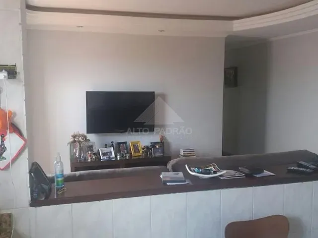 Apartamento com 73m² 2 quartos e 1 banheiro, à venda, no bairro Vila Assis Brasil em Mauá