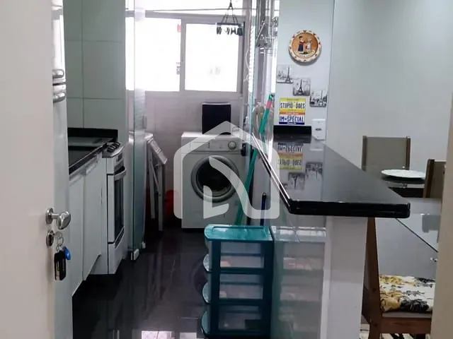 Apartamento com 65m² 3 quartos e 2 banheiros, à venda, no bairro Umuarama em Osasco