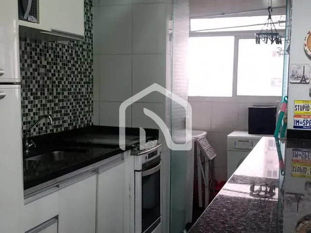 Apartamento com 65m² 3 quartos e 2 banheiros, à venda, no bairro Umuarama em Osasco