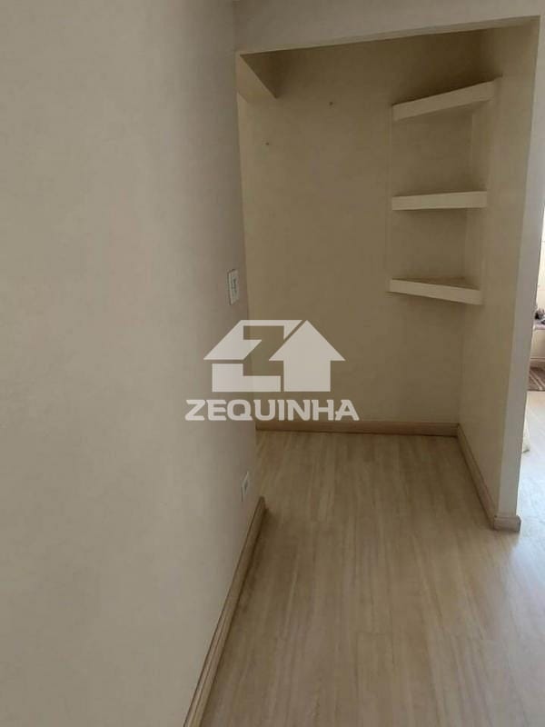 Apartamento para alugar com 2 quartos, 55m² - Foto 5