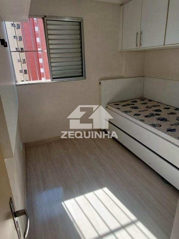 Apartamento para alugar com 2 quartos, 55m² - Foto 11