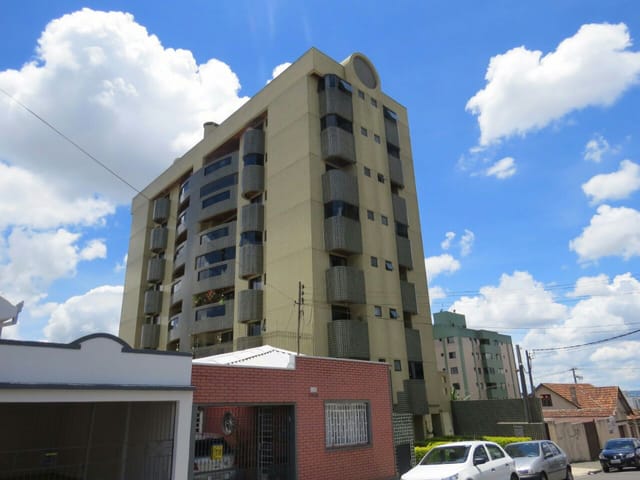 Apartamento com 166m², à venda, no bairro Centro em Ponta Grossa