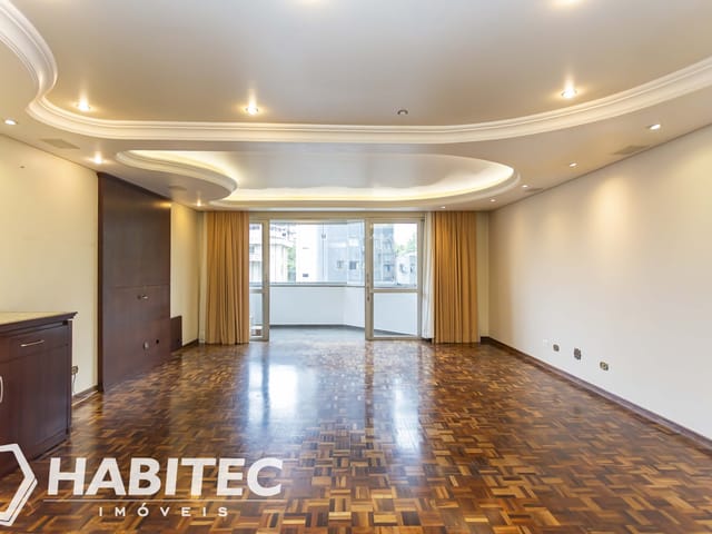 Apartamento 4 quartos e 5 banheiros, à venda, no bairro Batel em Curitiba