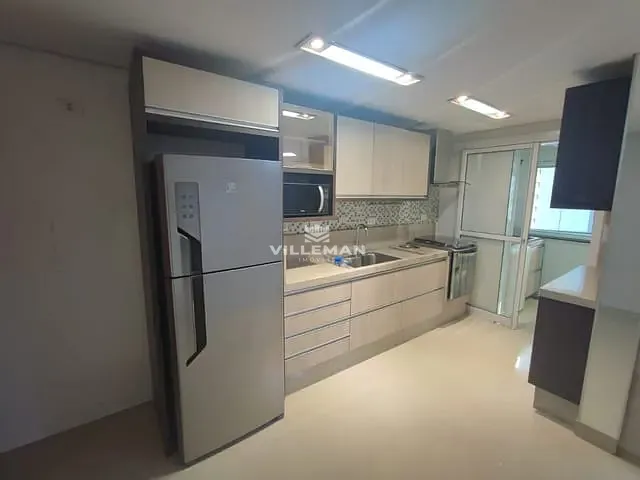 Apartamento com 122m² 2 quartos e 2 banheiros, para alugar, no bairro Zona 07 em Maringá