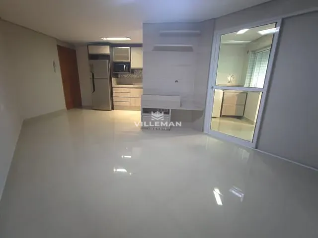 Apartamento com 122m² 2 quartos e 2 banheiros, para alugar, no bairro Zona 07 em Maringá