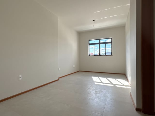 Apartamento 2 quartos e 1 banheiro, à venda, no bairro Morro da Glória em Juiz de Fora