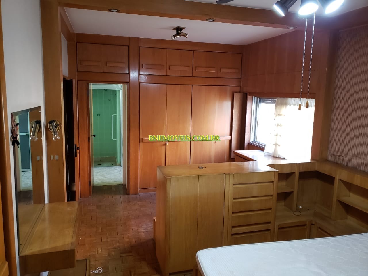 Apartamento, 3 quartos, 180 m² - Foto 1