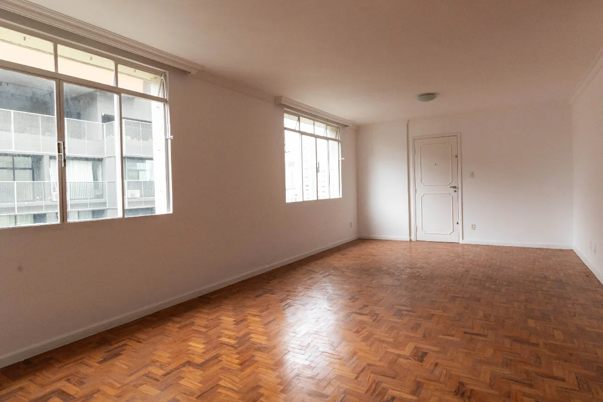 Apartamento para venda em Pinheiros com 3 quartos, sendo 1 suíte , 147m²