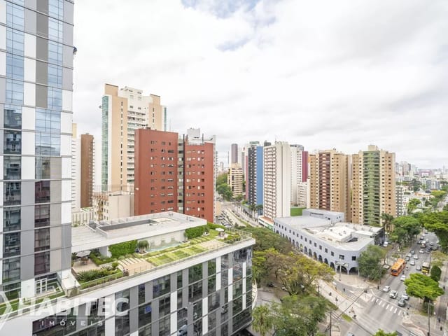 Apartamento 3 quartos e 6 banheiros, à venda, no bairro Batel em Curitiba