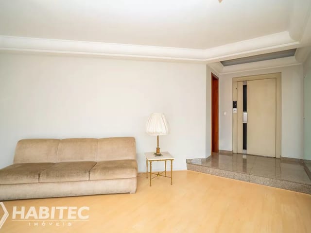Apartamento 3 quartos e 6 banheiros, à venda, no bairro Batel em Curitiba