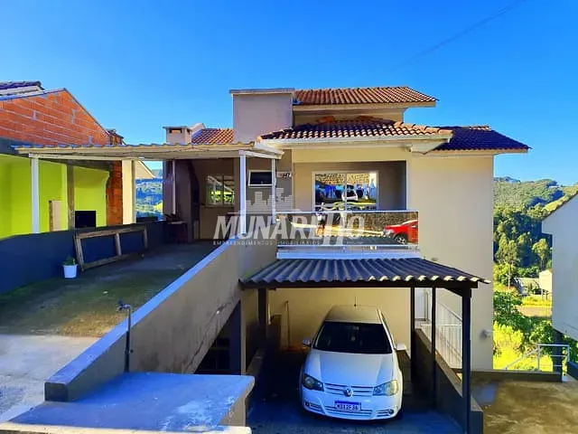 Apartamento com 70m² 3 quartos e 1 banheiro, à venda, no bairro Sintrial em Concórdia