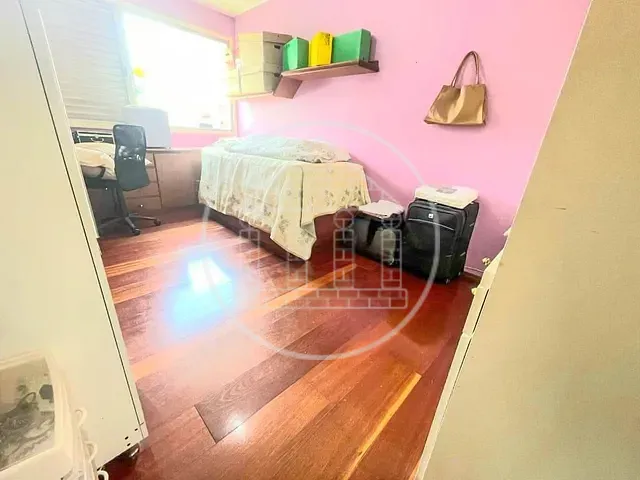 Apartamento com 142m² 4 quartos e 3 banheiros, à venda, no bairro Moema em São Paulo