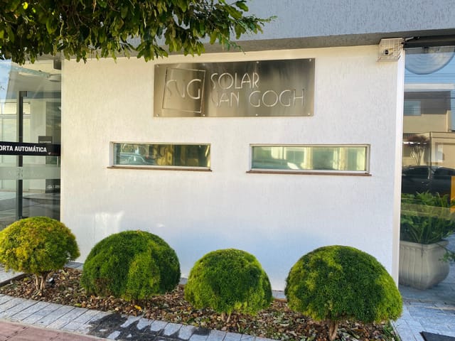 Foto do Apartamento - Excelente apartamento a venda no Edf Solar Van Gogh, Reformado, 04 quartos (03 Suítes), 137 m² útil, 02 garagens, Centro, Londrina, PR | ZBM NEGOCIOS IMOBILIARIOS