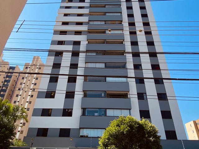 Foto do Apartamento - Excelente apartamento a venda no Edf Solar Van Gogh, Reformado, 04 quartos (03 Suítes), 137 m² útil, 02 garagens, Centro, Londrina, PR | ZBM NEGOCIOS IMOBILIARIOS