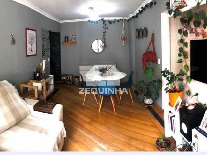 Apartamento para alugar com 2 quartos, 57m² - Foto 2