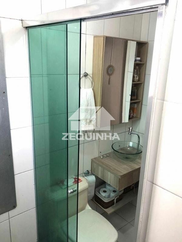 Apartamento para alugar com 2 quartos, 57m² - Foto 6