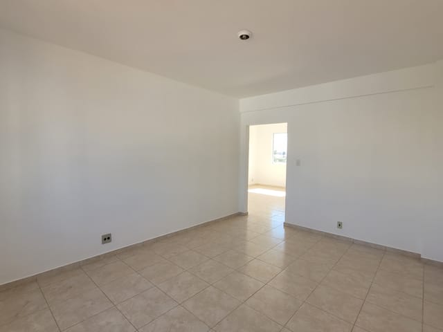 Apartamento com 147m² 3 quartos e 2 banheiros, à venda, no bairro Centro em Ponta Grossa