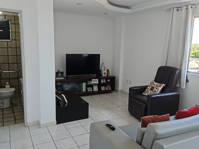 Apartamento 3 quartos e 2 banheiros, à venda, no bairro Imbiribeira em Recife