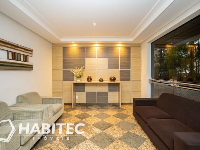 Apartamento 3 quartos e 2 banheiros, à venda, no bairro Água Verde em Curitiba
