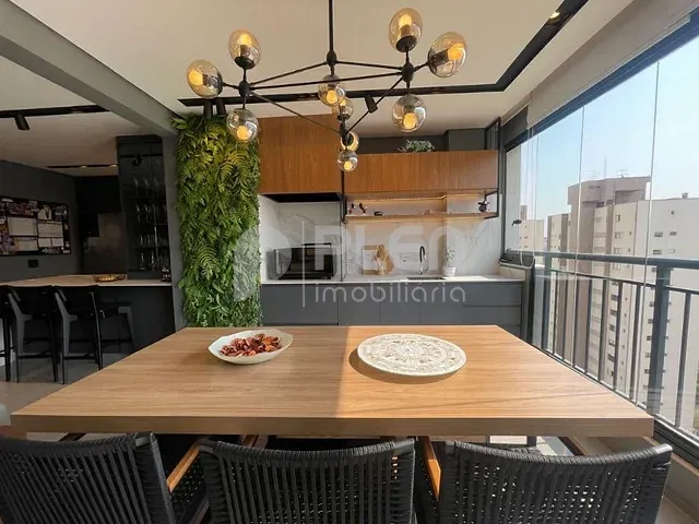 Apartamento 3 quartos e 4 banheiros, à venda, no bairro Santa Teresinha em São Paulo