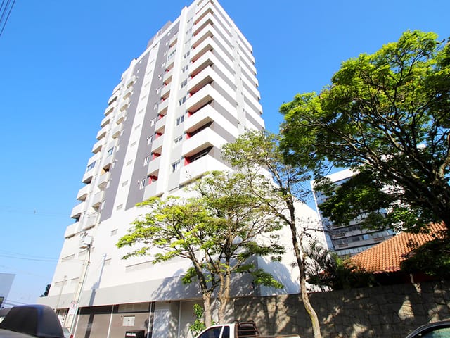 Apartamento com 155m² 3 quartos e 2 banheiros, à venda, no bairro Centro em Ponta Grossa