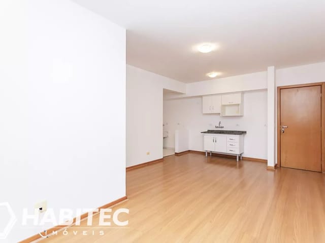 Apartamento 2 quartos e 1 banheiro, à venda, no bairro Alto da Glória em Curitiba