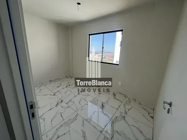 Apartamento com 70m² 3 quartos e 1 banheiro, para alugar, no bairro Contorno em Ponta Grossa