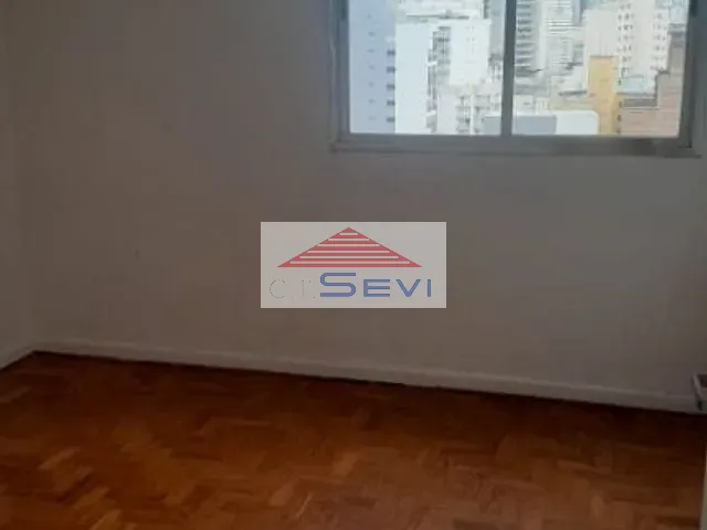 Apartamento 2 quartos e 1 banheiro, à venda, no bairro Santa Efigênia em São Paulo