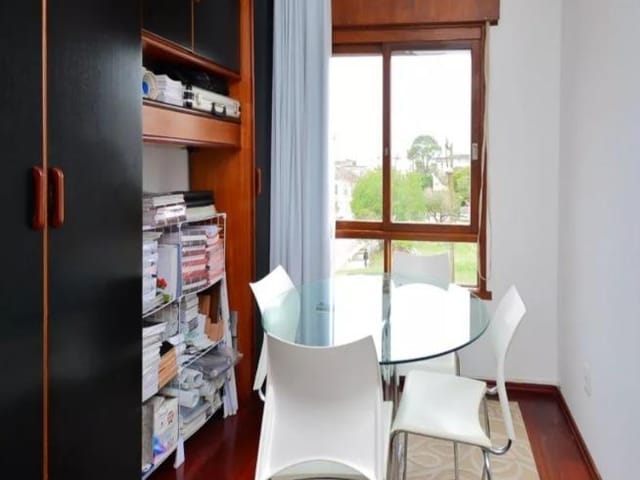 Apartamento com 73m² 3 quartos e 2 banheiros, à venda, no bairro Centro em Pelotas