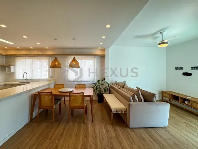 Apartamento 3 quartos e 2 banheiros, à venda, no bairro Tombo em Guarujá