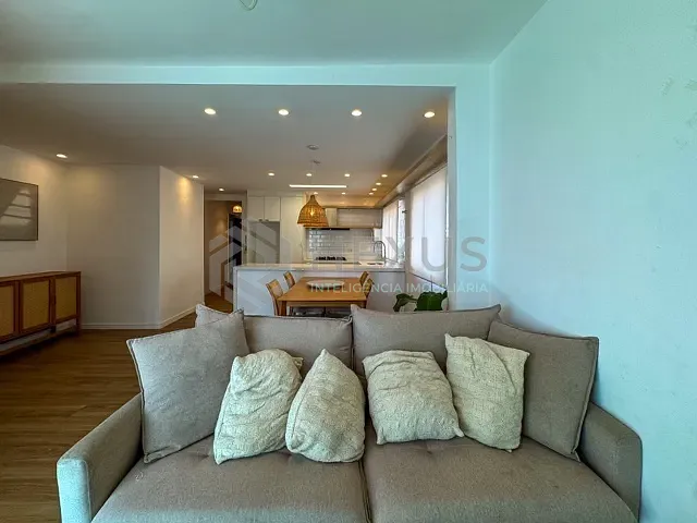 Apartamento 3 quartos e 2 banheiros, à venda, no bairro Tombo em Guarujá