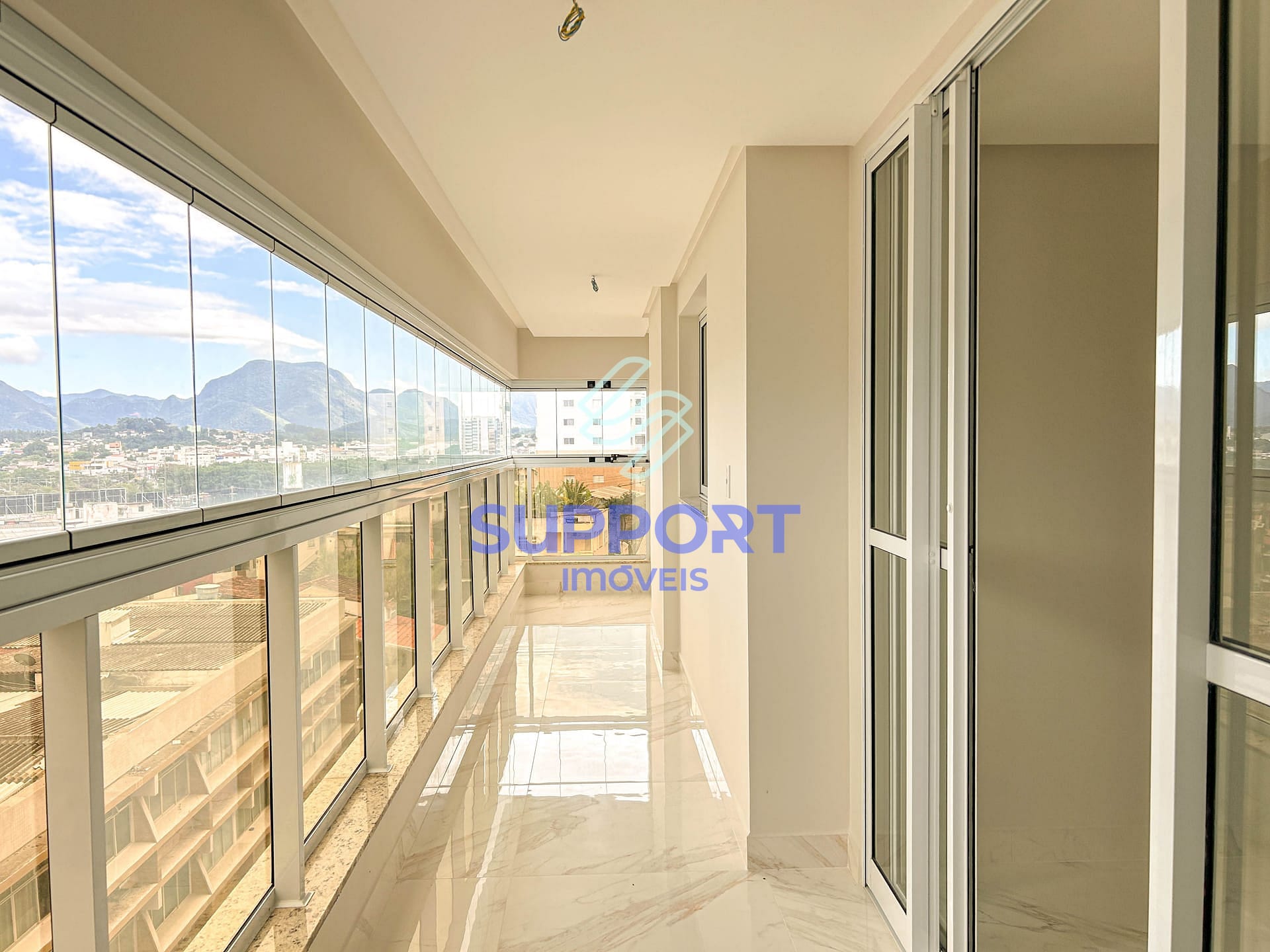 Apartamento, 2 quartos, 131 m² - Foto 1