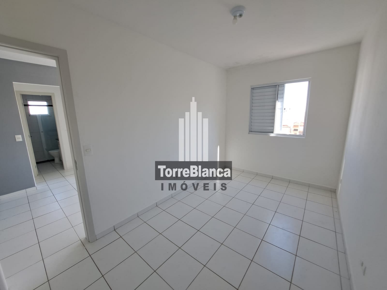 Apartamento à venda com 3 quartos, 65m² - Foto 4