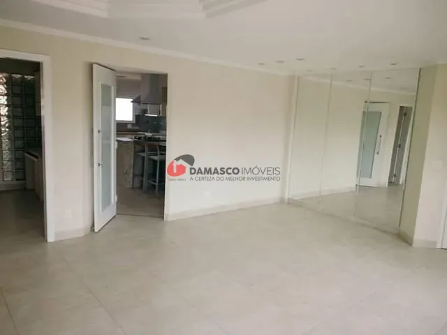 Apartamento à venda, no bairro Vila Valparaíso em Santo André