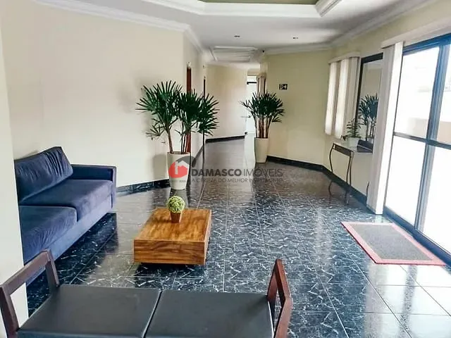 Apartamento à venda, no bairro Vila Valparaíso em Santo André
