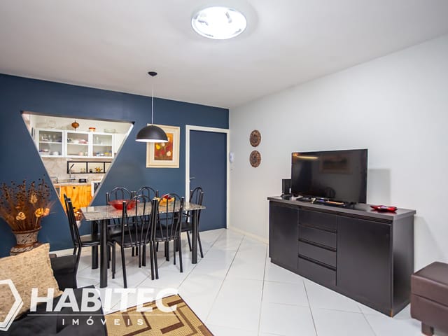 Apartamento 2 quartos e 1 banheiro, à venda, no bairro Centro Cívico em Curitiba