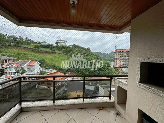 Apartamento com 80m² 2 quartos e 1 banheiro, à venda, no bairro Centro em Concórdia
