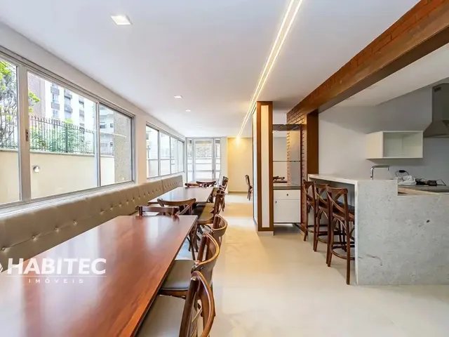 Apartamento 3 quartos e 3 banheiros, à venda, no bairro Batel em Curitiba
