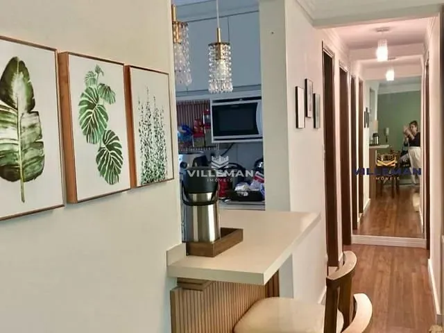 Apartamento 2 quartos e 1 banheiro, à venda, no bairro Vila Bosque em Maringá