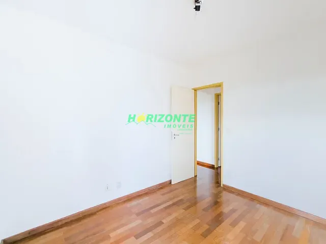 Apartamento com 133m² 4 quartos e 3 banheiros, à venda ou para alugar, no bairro Jardim Aquarius em São José dos Campos