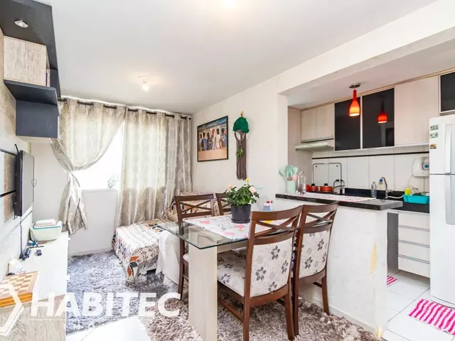 Apartamento 2 quartos e 2 banheiros, à venda, no bairro Hauer em Curitiba